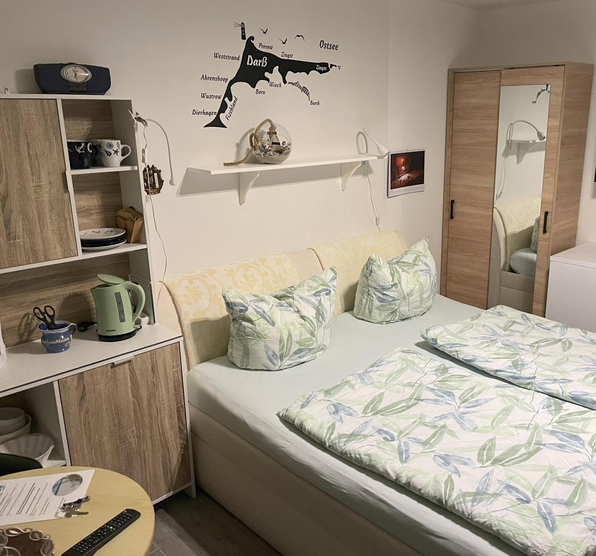 Zimmer In Hafennaehe Dierhagen Exterior photo